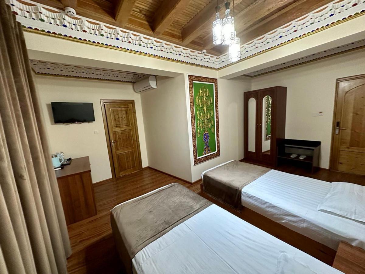 בוקורו Antique Hotel Imran מראה חיצוני תמונה